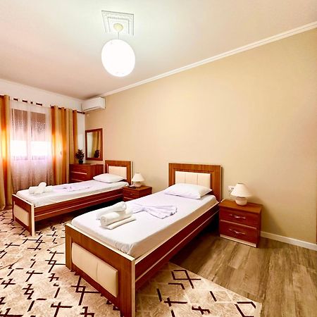 The Luxe Apartments Gjirokastër Eksteriør billede