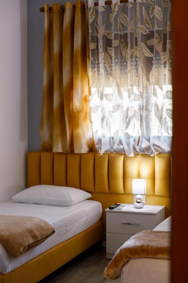 The Luxe Apartments Gjirokastër Eksteriør billede