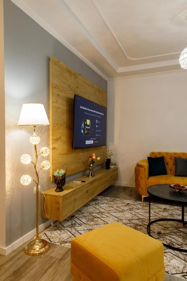 The Luxe Apartments Gjirokastër Eksteriør billede