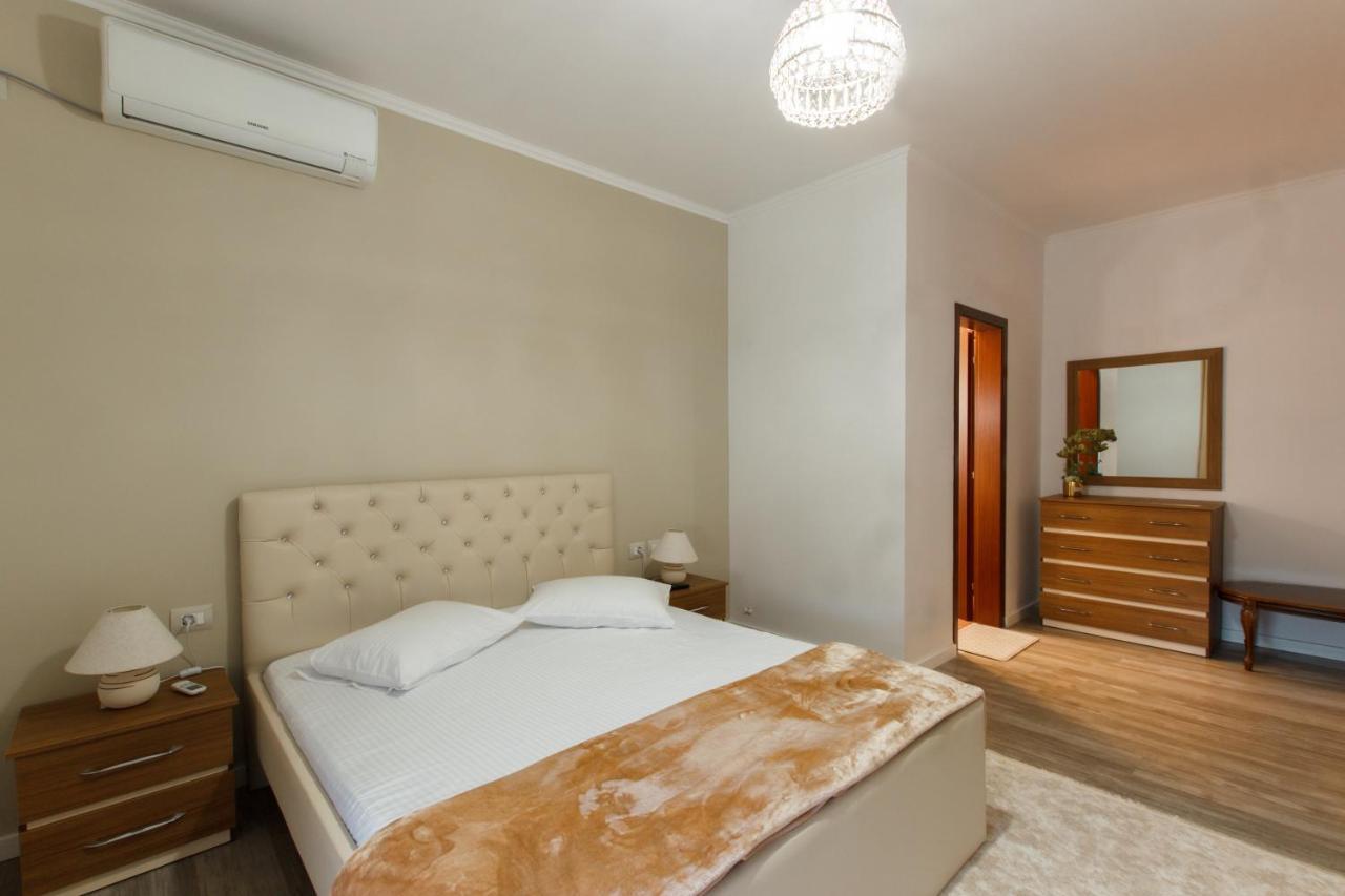 The Luxe Apartments Gjirokastër Eksteriør billede