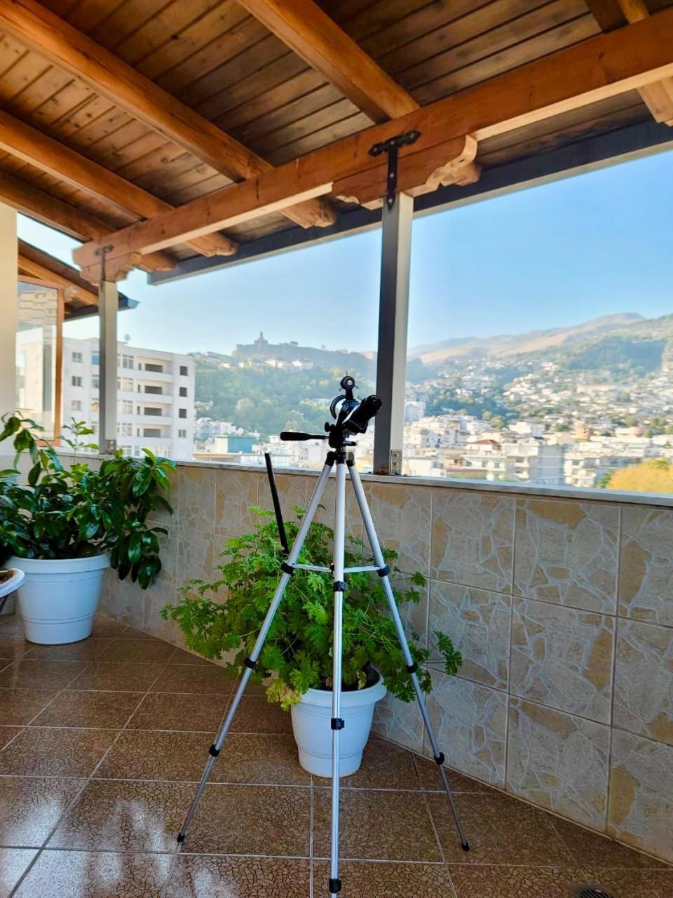 The Luxe Apartments Gjirokastër Eksteriør billede
