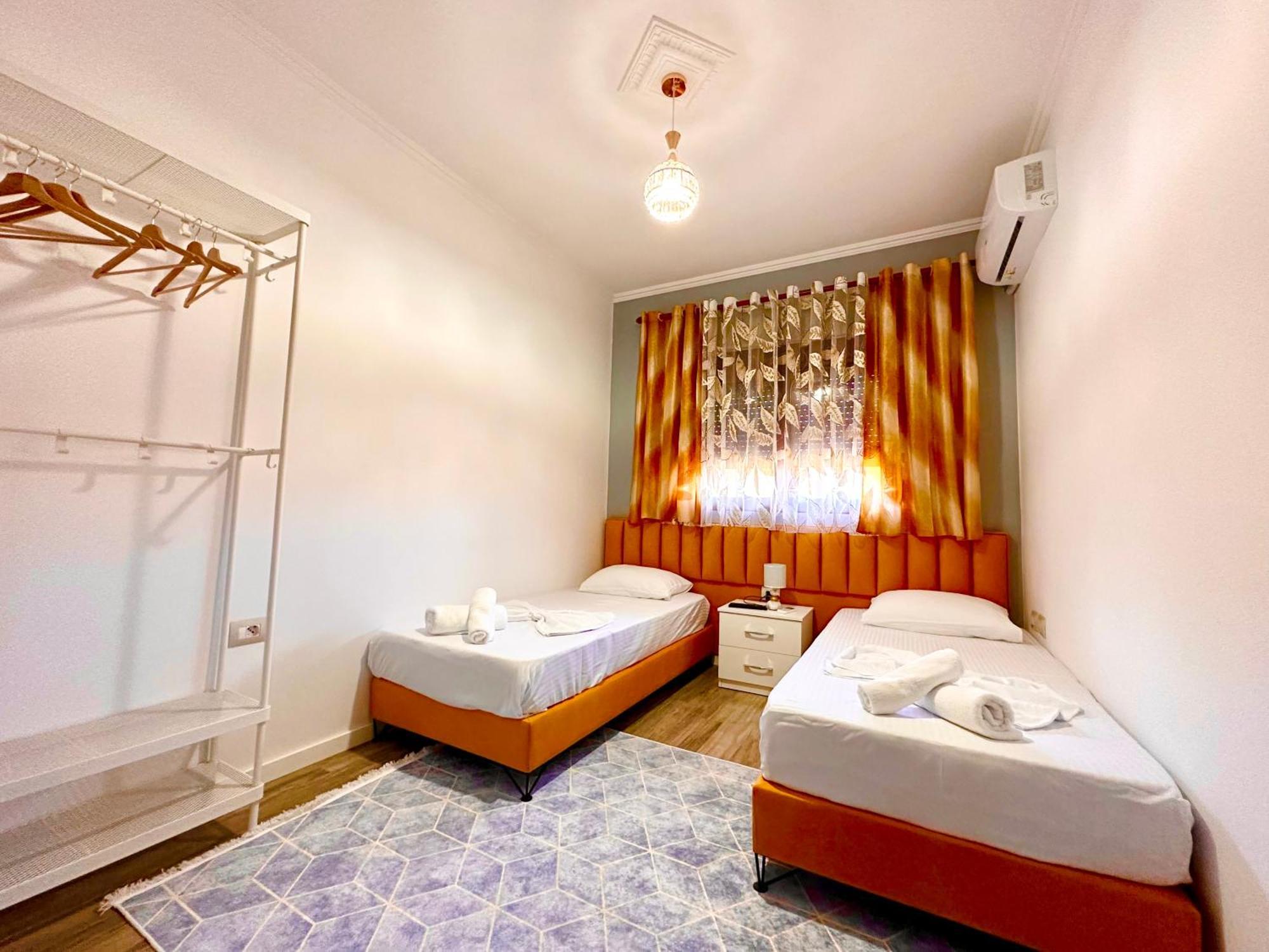 The Luxe Apartments Gjirokastër Eksteriør billede
