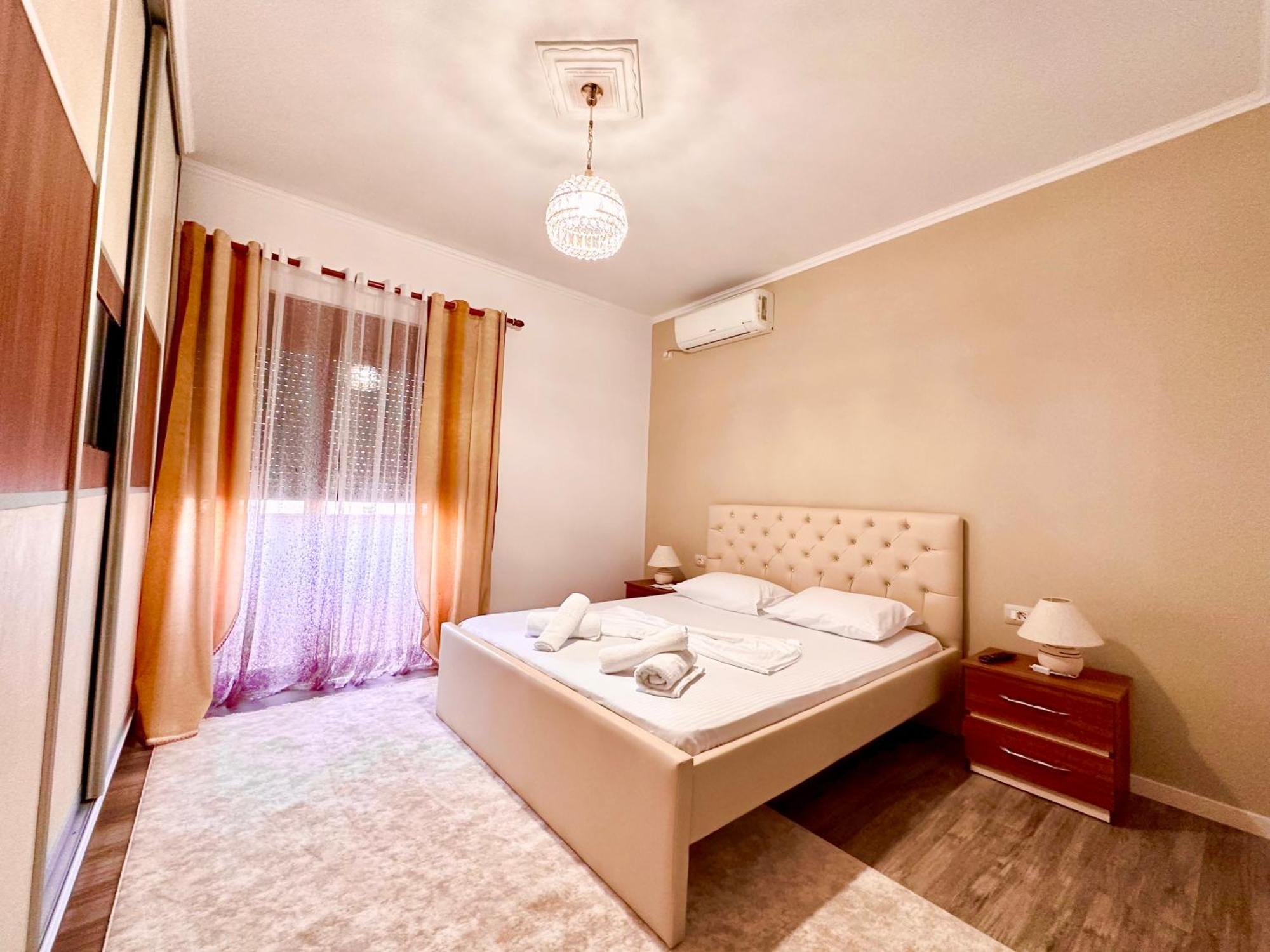 The Luxe Apartments Gjirokastër Eksteriør billede